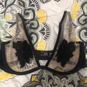 VS unlined Bra 36D